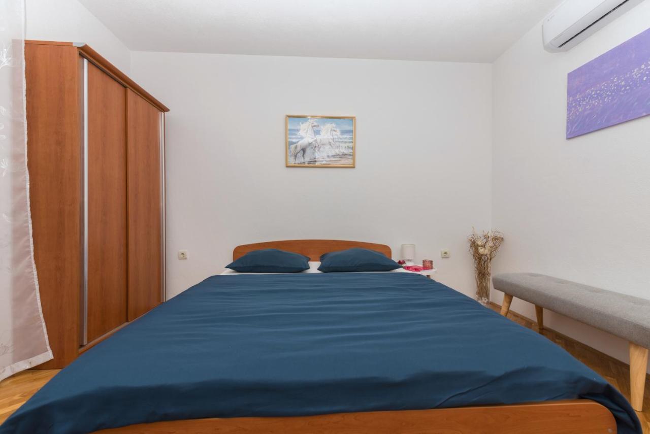 Skiljini Dvori - Studio-Apartman 1 マカルスカ エクステリア 写真
